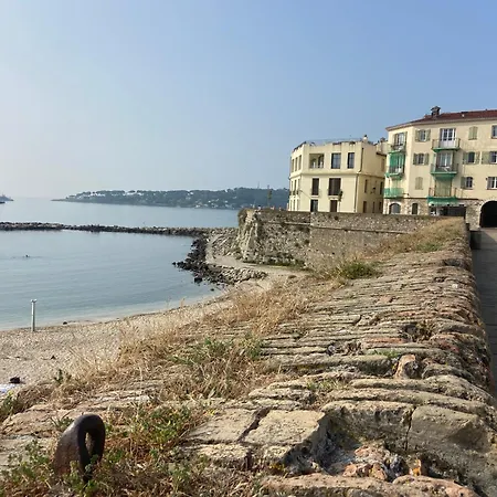 Logement Insolite French Riviera Avec Parking * Antibes