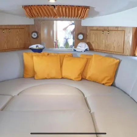 Logement Insolite French Riviera Avec Parking Apartment Antibes